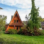 Janosik - Goralski Z Kominkiem I Duzym Ogrodem, Akceptujemy Psy Alpehytte Łopuszna