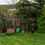 Janosik - Goralski Z Kominkiem I Duzym Ogrodem, Akceptujemy Psy Łopuszna
