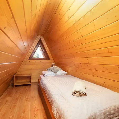 Janosik - Góralski - Drewniany Z Kominkiem I Dużym Ogrodem, Psiolubny Chalet Łopuszna