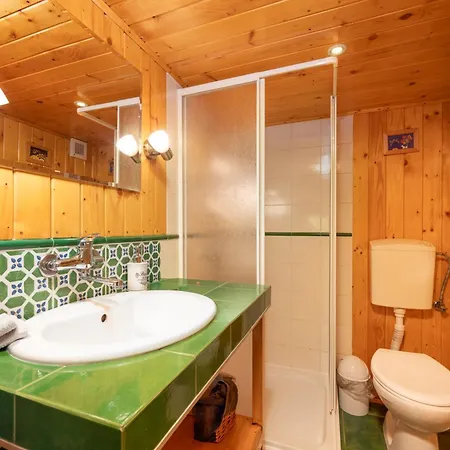 Janosik - Janosik Goralski - Cisza, Kominek, Raj Dla Dzieci I Psow *